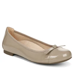 Store Amorie Flat Women Flats & Loafers